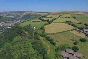 Photo 25- click for photo gallery